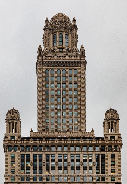 Building 18-4588.jpg